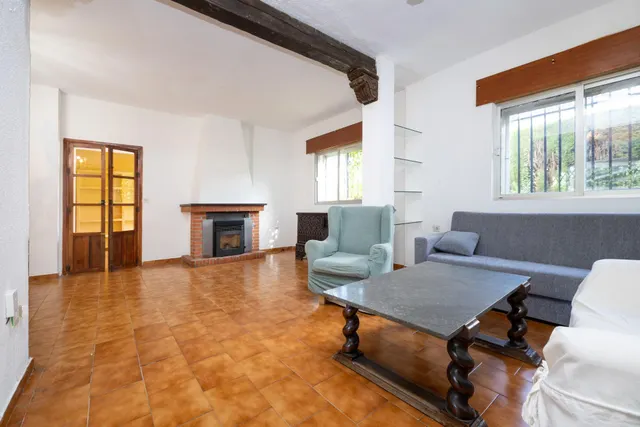 Preciosa casa en Ogíjares con piscina y jardín — 8