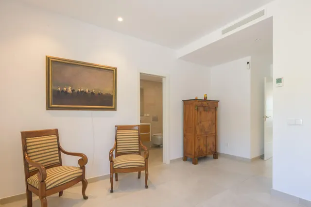 Impresionante vivienda de lujo en Benalmádena con vistas infinitas al Mediterráneo — 32