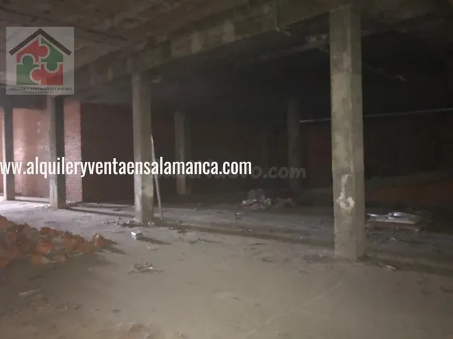 Local comercial 3300m² en alquiler - SANTA MARTA Ctra de Mad - foto 2