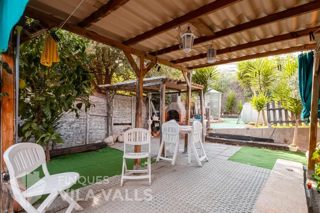 Piso con jardín, terraza y vistas a la montaña — 2