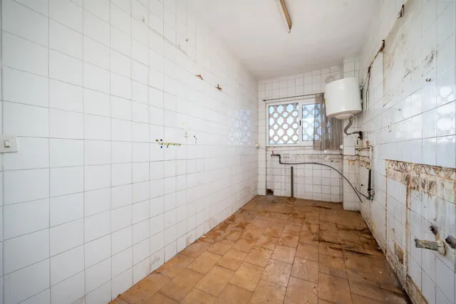 PISO DE 80 M2 CON 3 DORMITORIOS Y ASCENSOR PARA REFORMA INTEGRAL EN SON OLIVA — 15