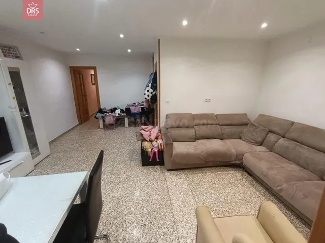 PISO EN PRIMERA PLANTA SIN ASCENSOR (BARRIO PILAR) - foto 3