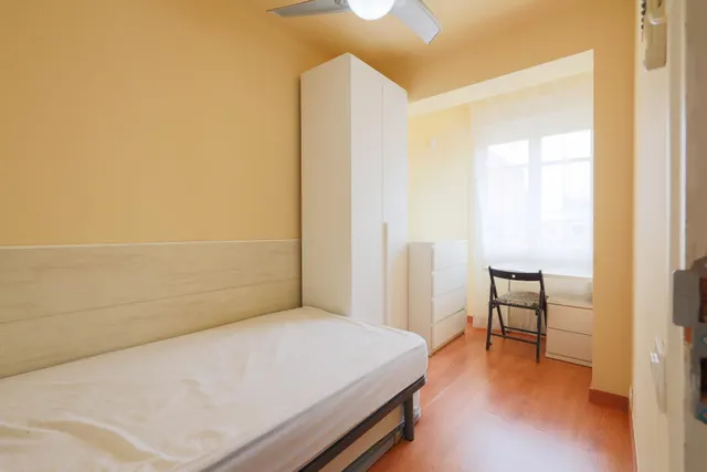 Piso 4 habitaciones 74m² en venta - El Camp de l`Arpa del Clot — 14