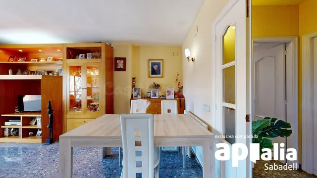 CASA ADOSADA EN CAN LLOBET!! - foto 5