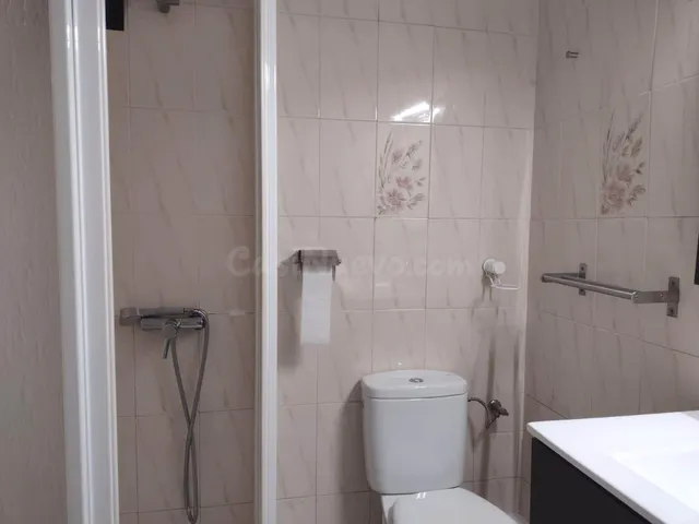 ¡Piso en Alquiler de Temporada en la zona de Infante Juan Manuel! — 4