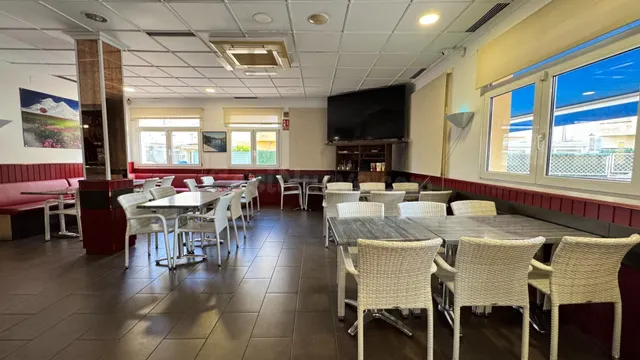 Oportunidad .- Se vende magnifico negocio de cafeteria resta - foto 4