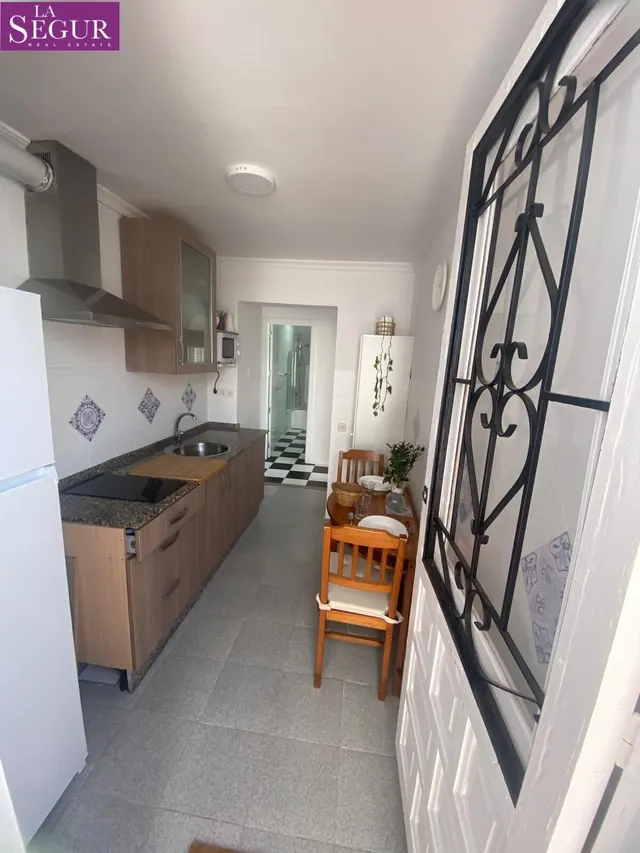 CASA EN PLANTA BAJA EN ZONA NUEVA — 11