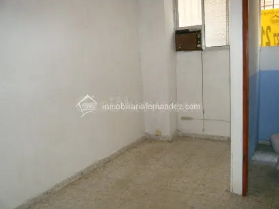 Se vende Local comercial en zona Reyes Huertas - foto 2