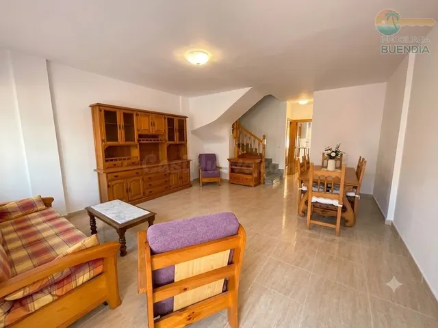 Triplex en bahia con amplias terrazas y plaza de parking — 5