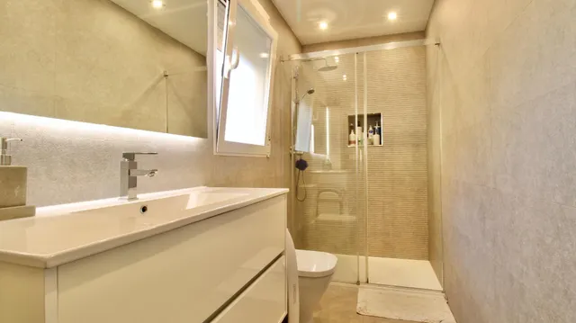 ¡ESPECTACULAR CASA TOTALMENTE REFORMADA EN MARACENA! — 33