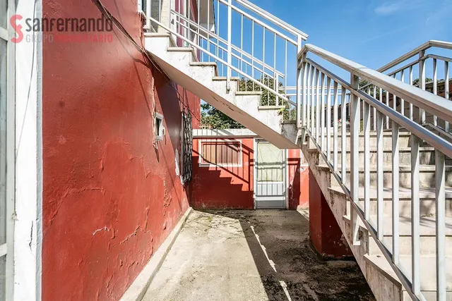 Casa independiente en Gornazo, con una parcela de 2112 m2 — 6