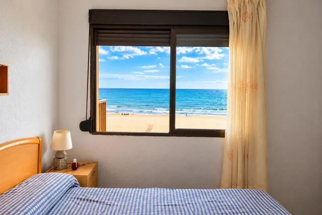 APARTAMENTO DE 2 DORMITORIOS 1 BAÑO EN EL CAMPELLO ( ALICANTE ) — 16