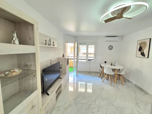 Spacious 3-Bedroom Apartment • Calle Bergantin, Playa del Cu - foto 4