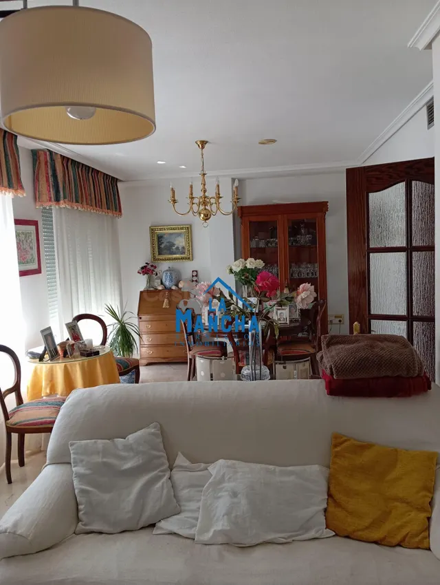 *450.000€* INMOBILIARIA LA MANCHA VENDE ATICO-DUPLEX EN PLEN - foto 4