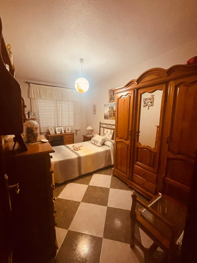 Amplio y Acogedor Piso en el Corazón de Aguilar de la Frontera por solo €73,000 — 9