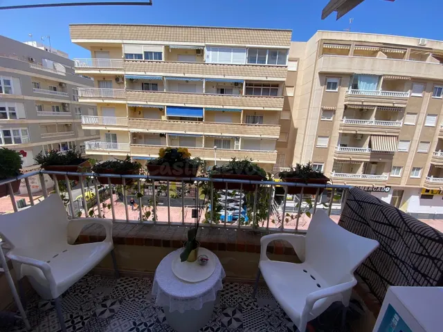 Apartamento a 50 metros del mar en Torrevieja — 5
