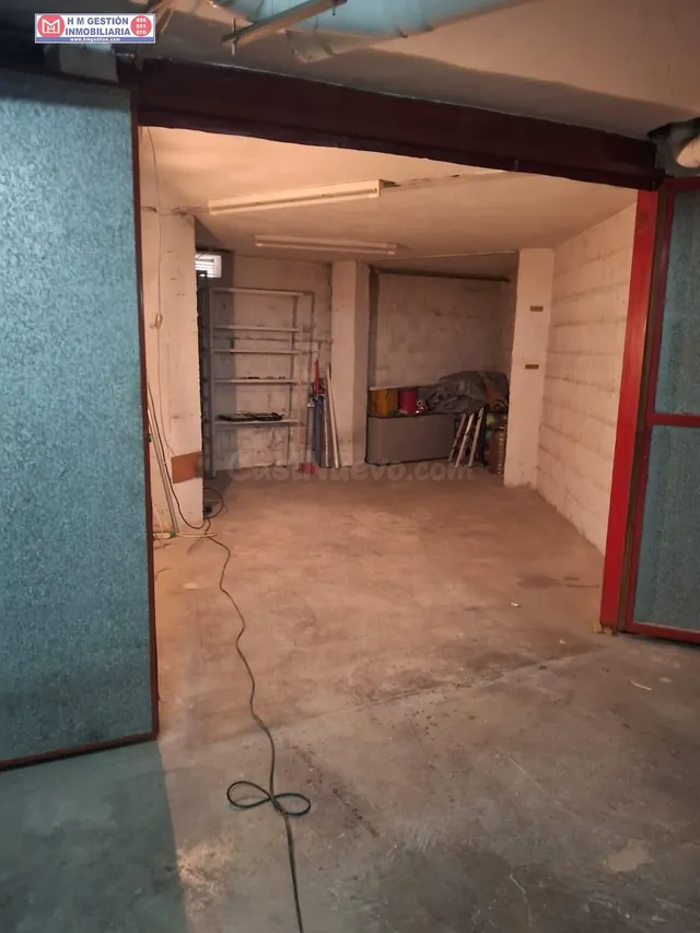 SE VENDE GARAJE CERRADO JUNTO AL HOSPITAL CON LUZ Y AGUA - foto 3