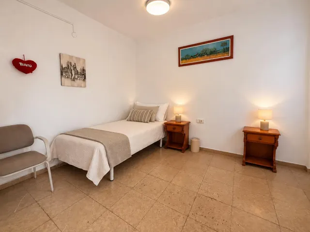 OPORTUNIDAD DE INVERSIÓN – 2 PROPIEDADES A REFORMAR EN GENERAL RIERA, PALMA — 10