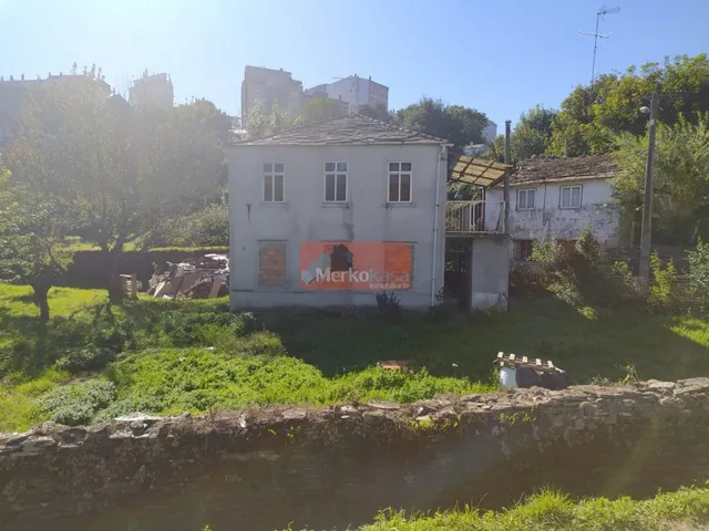 SE VENDE CASA PARA REHABILITAR EN O BARRIO DA CHANCA — 9
