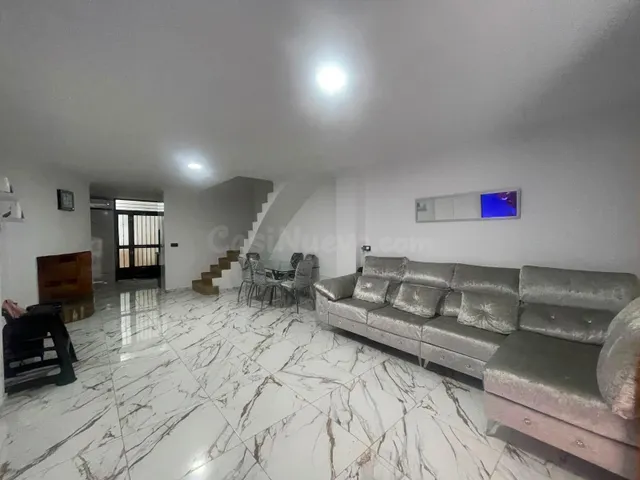 Se vende casa en Alzira, Valencia - foto 2