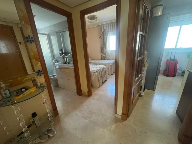 2 habitaciones 2 BAÑOS — 6