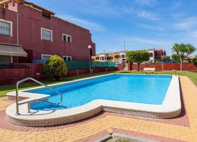 Bungalow en planta baja en Los Altos — 18