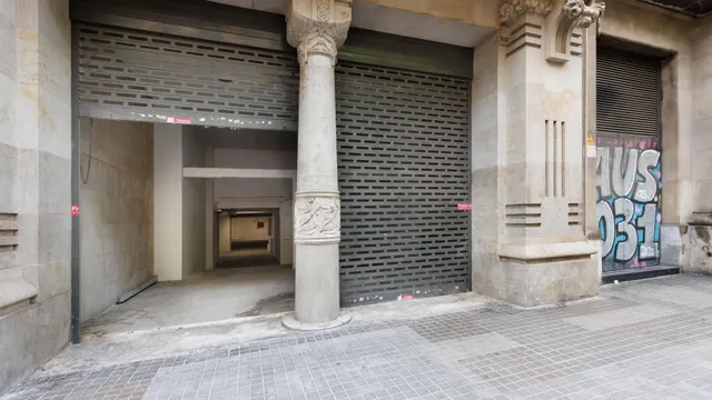 Local comercial 445m² en alquiler - Eixample — 12