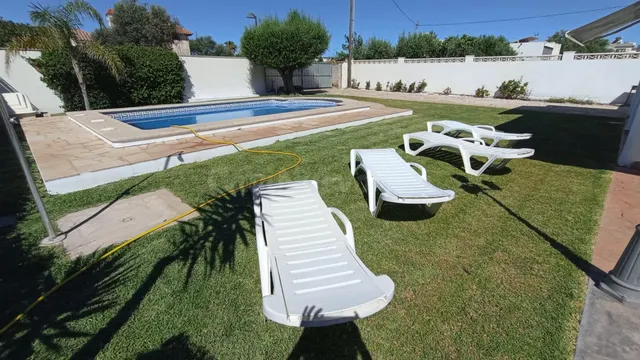 ALQUILER DE INVIERNO - CHALET CON PISCINA EN ALQUILER DEL 15 - foto 5