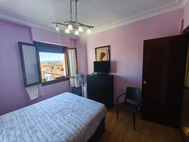 FANTASTICA OPORTUNIDAD 8º PISO 92m2 en AVENIDA GASTEIZ esq. Beato - LUZ Y VISTAS- 3 hab. para entrar a vivir o Actualizar — 16