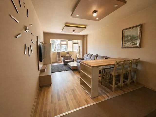 Se vende casa de 3 dormitorios en Calle Baba Iliytsa, Lagera - foto 2