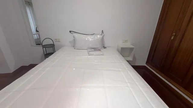 MARAVILLOSO PISO DE ALQUILER POR TEMPORADA EN PLENO CENTRO DE OURENSE – ZONA VALLE-INCLÁN — 23
