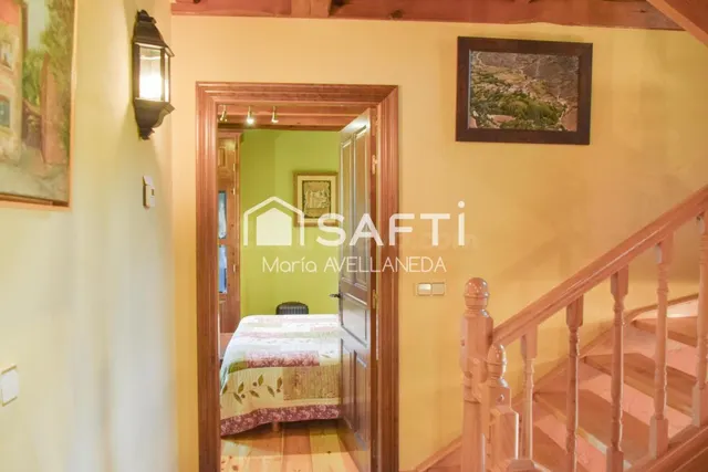 FABULOSA CASA DE PIEDRA TOTALMENTE REFORMADA — 62