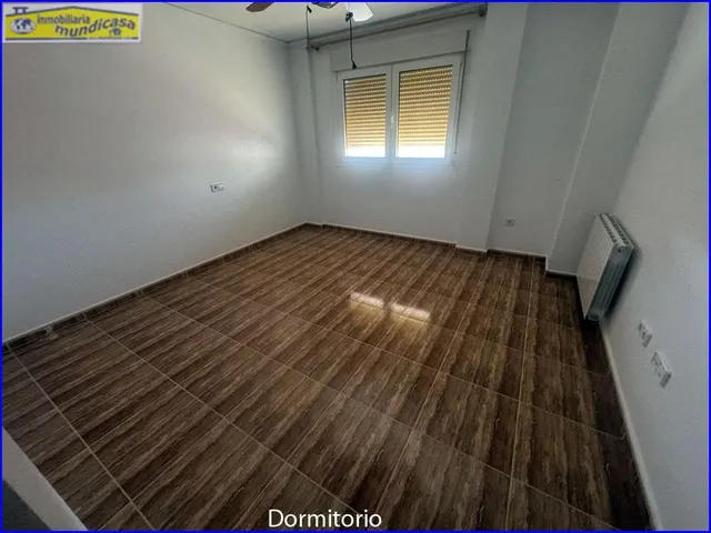 Amplia Casa en el Centro de Santomera - Oportunidad Única por €320,000 — 16