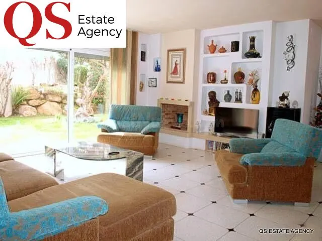 Casa con jardín en centro de Blanes