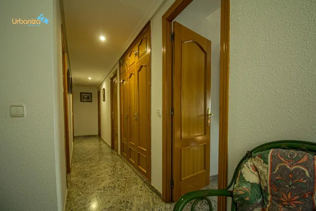 CHALET INDEPENDIENTE JUNTO AL VIEJO VIVERO EN BADAJOZ — 17