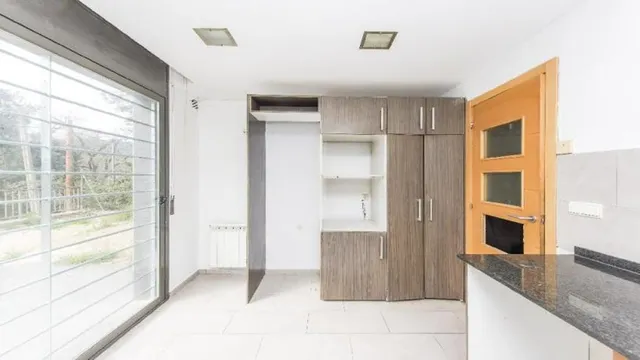 CASA EN VENTA OKUPADA EN SANT PERE DE VILAMAJOR — 15