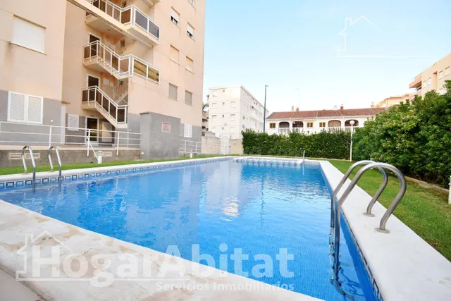 ¡Playa de Miramar! Bajo amplio en residencial con piscina, terraza y jardín, todo amueblado — 2