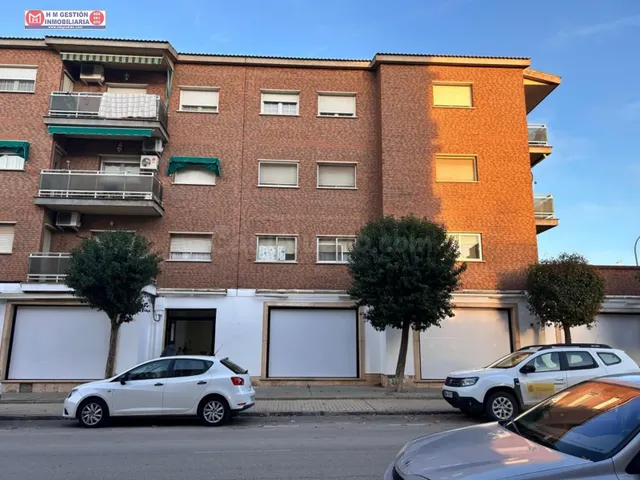 Local situado a 100 metros del Hospital Centro Mancha de Alc - foto 5