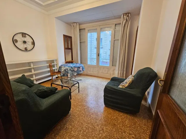 OPORTUNIDAD ESTUDIANTES !!! SE ALQUILA APARTAMENTO EN EL CEN