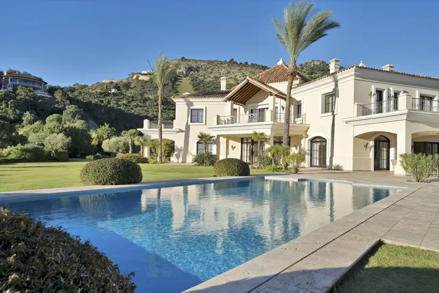 Chalet 5 habitaciones 720m² en venta - Costa del Sol — 32