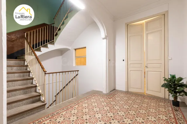 EDIFICIO EN VENTA EN LA RIERA DE ARENYS DE MAR! - foto 5