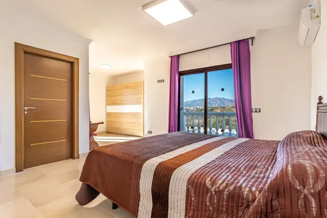 Villa Reformada con Vistas Panorámicas en la Sierrezuela — 25