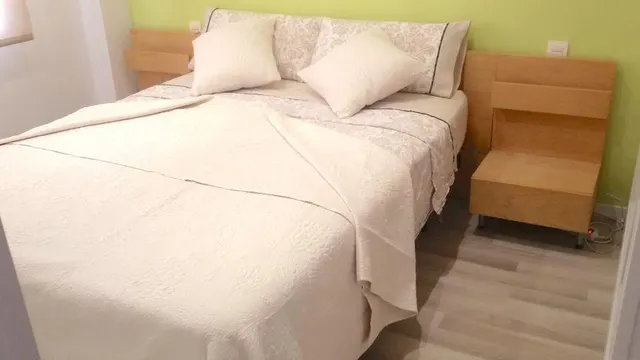 APARTAMENTO EN 1ERA. LINEA DE PLAYA DE GANDIA CON VISTAS AL MAR, Y GARAJE INCLUIDO — 25