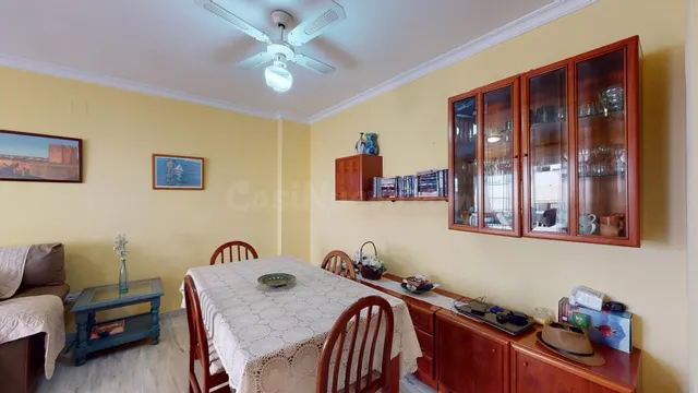Piso de dos dormitorios, terraza, garaje y piscina en Fuengi - foto 4