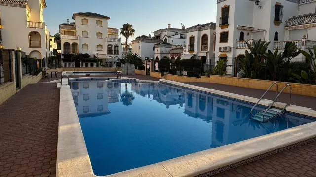 Venta de Dúplex en Urbanización Privada de La Mata,Torrevieja! — 2