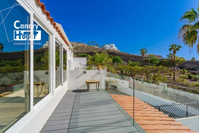 Villa independiente en venta en San Eugenio Alto Cosa Adeje — 48