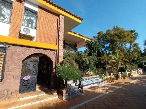 Exclusivo chalet en la prestigiosa zona de El Brillante. — 5