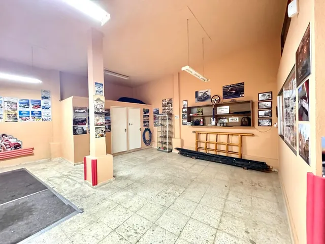 Local comercial 130m² en venta - Costa Del Sol - foto 3