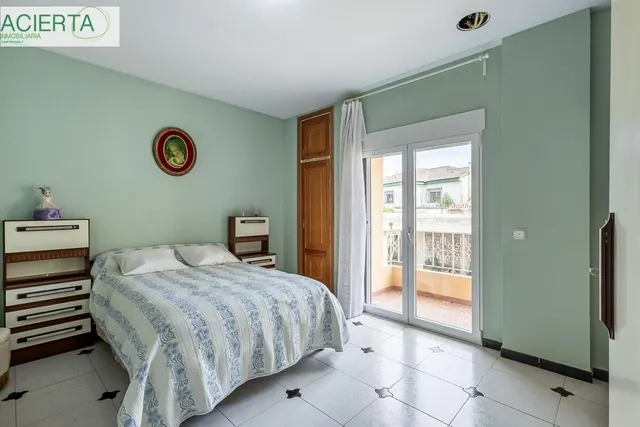 CHALET ADOSADO EN OGIJARES ( GRANADA) — 33