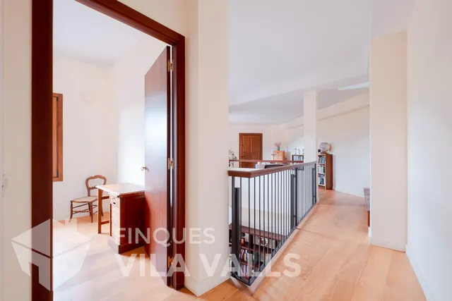 Exclusividad y Confort en un Entorno Privilegiado — 27